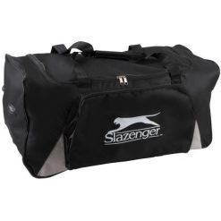 Torba sportowa Slazenger z kółkami. Czerwone torby sportowe Slazenger, bez wzorów. Za 117.00 zł.