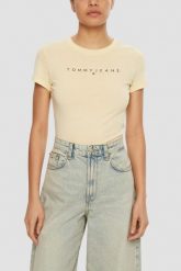 TOMMY JEANS Żółty t-shirt damski. Żółte t-shirty damskie Tommy Jeans, s, bez wzorów, z jeansu, bez kołnierzyka. W wyprzedaży za 125.99 zł.
