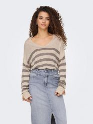ONLY Sweter w kolorze beżowym rozmiar: S. Brązowe swetry klasyczne damskie Only, s, bez kołnierzyka. Za 61.46 zł.