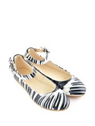 Goby Baleriny w kolorze biało-czarnym ze wzorem rozmiar: 37. Białe balerinki damskie Goby, bez wzorów, z materiału. Za 165.99 zł.