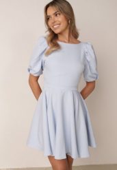 Niebieska Koktajlowa Sukienka z Bufkami Odkrytymi Plecami i Wiązaniem z Tyłu Lilpea. Niebieskie sukienki damskie Born2be, bez wzorów, eleganckie, bez ramiączek. Za 249.99 zł.