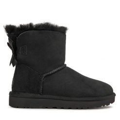 Śniegowce Ugg. Czarne śniegowce damskie Ugg. Za 999.99 zł.