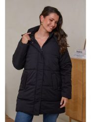 Curvy Lady Kurtka pikowana w kolorze czarnym rozmiar: 44/46. Czarne kurtki damskie Curvy Lady, bez wzorów, bez kaptura. Za 215.21 zł.