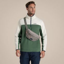 Nerka Craghoppers 1.5L Kiwi Classic Bum Bag II. Żółte nerki i saszetki damskie Craghoppers, bez wzorów, z materiału. Za 130.80 zł.