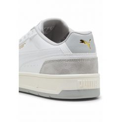 Sneakersy unisex Court Classico Sport PUMA. Białe obuwie sportowe damskie Puma, z zamszu, bez zapięcia, trekkingowe. W wyprzedaży za 239.00 zł.