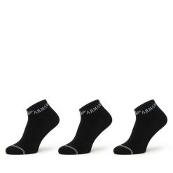 Skarpety krótkie Emporio Armani Underwear. Czarne skarpetki damskie Emporio Armani Underwear, bez wzorów. Za 109.99 zł.