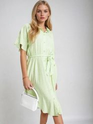 Monki Sukienka w kolorze zielonym rozmiar: XL. Białe sukienki damskie Monki, bez wzorów, z tkaniny, bez ramiączek. Za 52.30 zł.