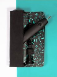 Happybrush Etui podróżne w kolorze czarnym - 19,5 x 6,5 x 3,7 cm rozmiar: onesize. Czarne kosmetyczki damskie happybrush, bez wzorów, z materiału. Za 47.99 zł.