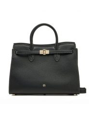 Aigner Torebka 133007 Czarny. Czarne kuferki damskie Aigner, bez wzorów, ze skóry, bez dodatków. Za 3,079.00 zł.
