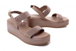 IGI&CO 3687022 VITELLO ocean/taupe, sandały damskie. Brązowe sandały damskie IGI&CO, bez wzorów, ze skóry, bez obcasa, na koturnie, bez zapięcia. Za 251.94 zł.