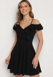 Czarna Sukienka Rozkloszowana na Ramiączkach z Falbankami Polauri. Czarne sukienki damskie Born2be, bez wzorów, eleganckie, bez ramiączek. Za 119.99 zł.