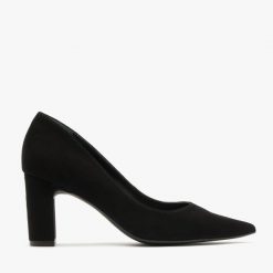 Czarne welurowe czółenka na słupku OFELIA. Czarne czółenka damskie Ryłko, bez wzorów, ze skóry, bez obcasa, na słupku. Za 329.99 zł.