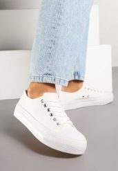 Białe Trampki Klasyczne przed Kostkę na Grubej Podeszwie Senathiela. Białe obuwie sportowe damskie Born2be, z jeansu, przed kostkę, bez zapięcia. Za 49.99 zł.