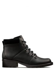 Clarks Skórzane trzewiki w kolorze czarnym rozmiar: 39. Czarne botki damskie Clarks, ze skóry, bez obcasa, bez zapięcia. Za 205.45 zł.