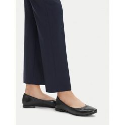 Baleriny Lasocki. Czarne balerinki damskie Lasocki, bez wzorów. Za 149.99 zł.
