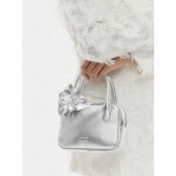 Torebka GINO ROSSI. Szare torebki klasyczne damskie Gino Rossi, bez dodatków. Za 279.99 zł.