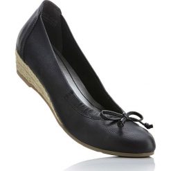 Espadryle na koturnie Marco Tozzi bonprix czarny. Czarne czółenka damskie bonprix. Za 79.99 zł.