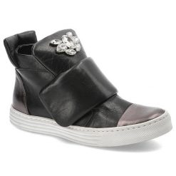 Czarne Botki Carinii Skórzane Buty Damskie. Czarne obuwie sportowe damskie Carinii, na wiosnę, ze skóry, bez zapięcia, tenisowe. Za 209.00 zł.