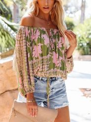 Milan Kiss Bluzka w kolorze jasnoróżowo-zielonym rozmiar: M. Różowe bluzki damskie Milan Kiss, m, bez wzorów, bez kołnierzyka, bez ramiączek. Za 139.54 zł.