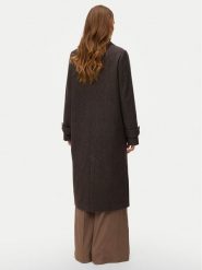 Vero Moda Płaszcz zimowy Eva 10348666 Brązowy Regular Fit. Brązowe płaszcze damskie Vero Moda, na zimę, l, bez wzorów, z syntetyku, bez kaptura. Za 359.99 zł.