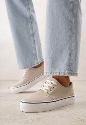 Beżowe Klasyczne Tenisówki z Ozdobnym Paskiem przy Podeszwie Ranora. Brązowe obuwie sportowe casual damskie Born2be, z dresówki, bez zapięcia. Za 49.99 zł.