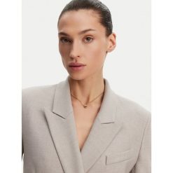 Naszyjnik Guess. Żółte naszyjniki damskie Guess, złote. Za 169.99 zł.