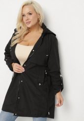 Czarna Kurtka Parka Taliowana Ohlina. Czarne kurtki damskie Born2be, plus size, bez wzorów, bez kaptura. Za 149.99 zł.