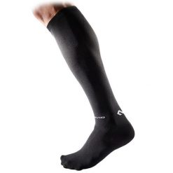 Skarpety kompresyjne McDavid ELITE Recovery. Czarne skarpetki damskie MCDAVID, bez wzorów. Za 244.00 zł.