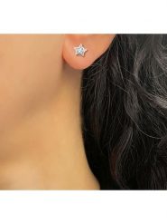 OR Carats Złote kolczyki-wkrętki z diamentami rozmiar: onesize. Szare kolczyki damskie OR Carats, z diamentem, złote. Za 361.13 zł.