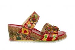 Klapki Laura Vita Bonito 19 Rouge 202064, Czerwony, Skóra naturalna - 37. Czerwone klapki damskie LAURA VITA, z aplikacjami, z materiału, bez obcasa, na koturnie, bez zapięcia. W wyprzedaży za 224.10 zł.