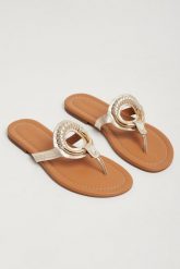 Japonki damskie SEE BY CHLOE. Klapki damskie See By Chloé, bez wzorów, bez obcasa, bez zapięcia. W wyprzedaży za 668.85 zł.