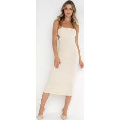 Jasnobeżowa Sukienka Matthias. Brązowe sukienki damskie Born2be, bez wzorów, z dzianiny, eleganckie, bez ramiączek. Za 199.99 zł.