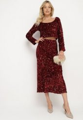 Bordowa Koktajlowa Spódnica Ozdobiona Cekinami i Gumką w Pasie Beriyana. Czerwone spódnice damskie Born2be, na co dzień, l, bez wzorów, eleganckie, midi. Za 149.99 zł.