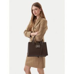 Torebka Armani Exchange. Brązowe torebki klasyczne damskie Armani Exchange, bez dodatków. Za 465.99 zł.