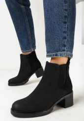 Czarne Botki na Niskim Słupku Raansela. Czarne botki damskie Born2be, eleganckie, bez obcasa, na obcasie, bez zapięcia. Za 129.99 zł.