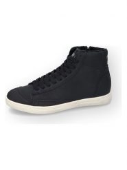 Dockers by Gerli Sneakersy w kolorze czarnym rozmiar: 37. Czarne obuwie sportowe damskie Dockers by Gerli, z nubiku, za kostkę, bez zapięcia. Za 105.38 zł.
