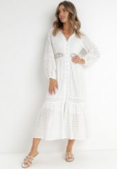 Biała Sukienka Amarit. Białe sukienki damskie Born2be, z aplikacjami, z bawełny, boho, bez ramiączek. Za 359.99 zł.