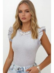 Trend Alacati Koszulka w kolorze szarym rozmiar: L. Szare bluzki damskie Trend Alacati, l, bez wzorów, z bawełny, bez kołnierzyka, bez ramiączek. Za 75.34 zł.