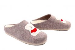 Dr. Brinkmann 320205-08 beige, klapki damskie. Brązowe klapki damskie Dr. Brinkmann, bez wzorów, bez obcasa, bez zapięcia. Za 175.90 zł.