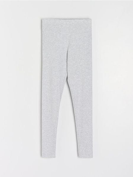 Prążkowane legginsy z gumką w pasie - szary. Szare legginsy damskie Sinsay, l, bez wzorów, prążkowane. Za 29.99 zł.