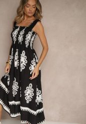Czarna Rozkloszowana Sukienka z Wiskozy z Ornamentnym Motywem Aloxe. Czarne sukienki damskie Renee, bez wzorów, z wiskozy, bez ramiączek. W wyprzedaży za 67.99 zł.