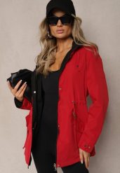 Czerwona Dwustronna Kurtka w Stylu Parki Wykończona przy Rękawach Guzikami Mivatra. Czerwone kurtki damskie Renee, s, bez wzorów, z jeansu, bez kaptura. Za 79.99 zł.