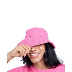 Kapelusz bucket dla Kobiety VICTIM OF LOVE Różowy. Czerwone kapelusze damskie Roxy, bez wzorów, z bawełny. Za 129.99 zł.