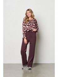 &Co Woman Spodnie "Perfaite" w kolorze brązowym rozmiar: XL. Brązowe spodnie materiałowe damskie &Co Woman, bez wzorów, z materiału. Za 304.99 zł.