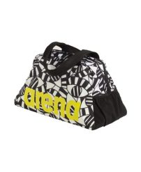 Torba sporotwa Arena Fast Shoulder Bag Allover. Czarne torby sportowe Arena, bez wzorów. Za 149.99 zł.