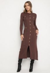 Brązowa Sweterkowa Sukienka z Wiskozą Ozdobiona Metalicznymi Guzikami Eldatila. Brązowe sukienki damskie Born2be, bez wzorów, z wiskozy, klasyczne, bez ramiączek. Za 139.99 zł.