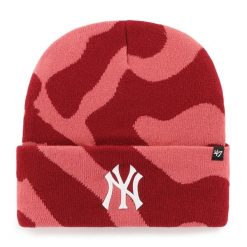 Czapka New York Yankees 47Brand MLB Freeform. Czerwone czapki damskie 47 Brand, bez wzorów. Za 149.95 zł.