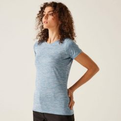 Koszulka sportowa damska Fingal Edition szybkoschnąca. Czerwone koszulki sportowe damskie Dare 2b, bez wzorów, bez ramiączek, trekkingowe. Za 140.00 zł.