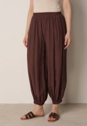 Brązowe Baloniaste Spodnie z Wysokim Stanem w Stylu Casual Lilanya. Brązowe spodnie materiałowe damskie Born2be, bez wzorów, z jeansu, krótkie. Za 89.99 zł.