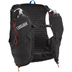 Kamizelka biegowa CamelBak Apex Pro Run Vest. Czarne kamizelki damskie Camelbak, bez wzorów, bez kaptura. Za 799.91 zł.